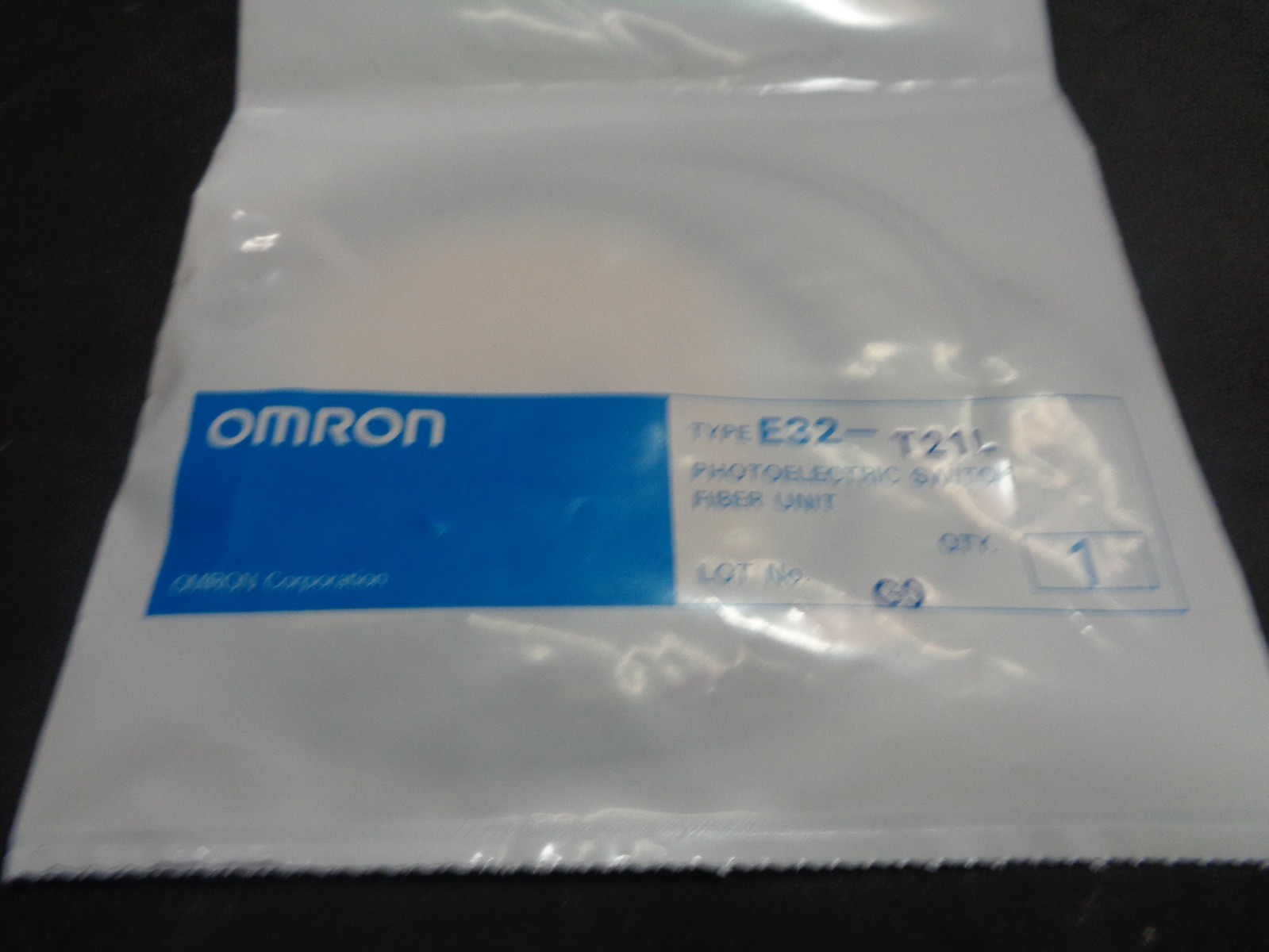Omron  AUTOMATION E32-T21L