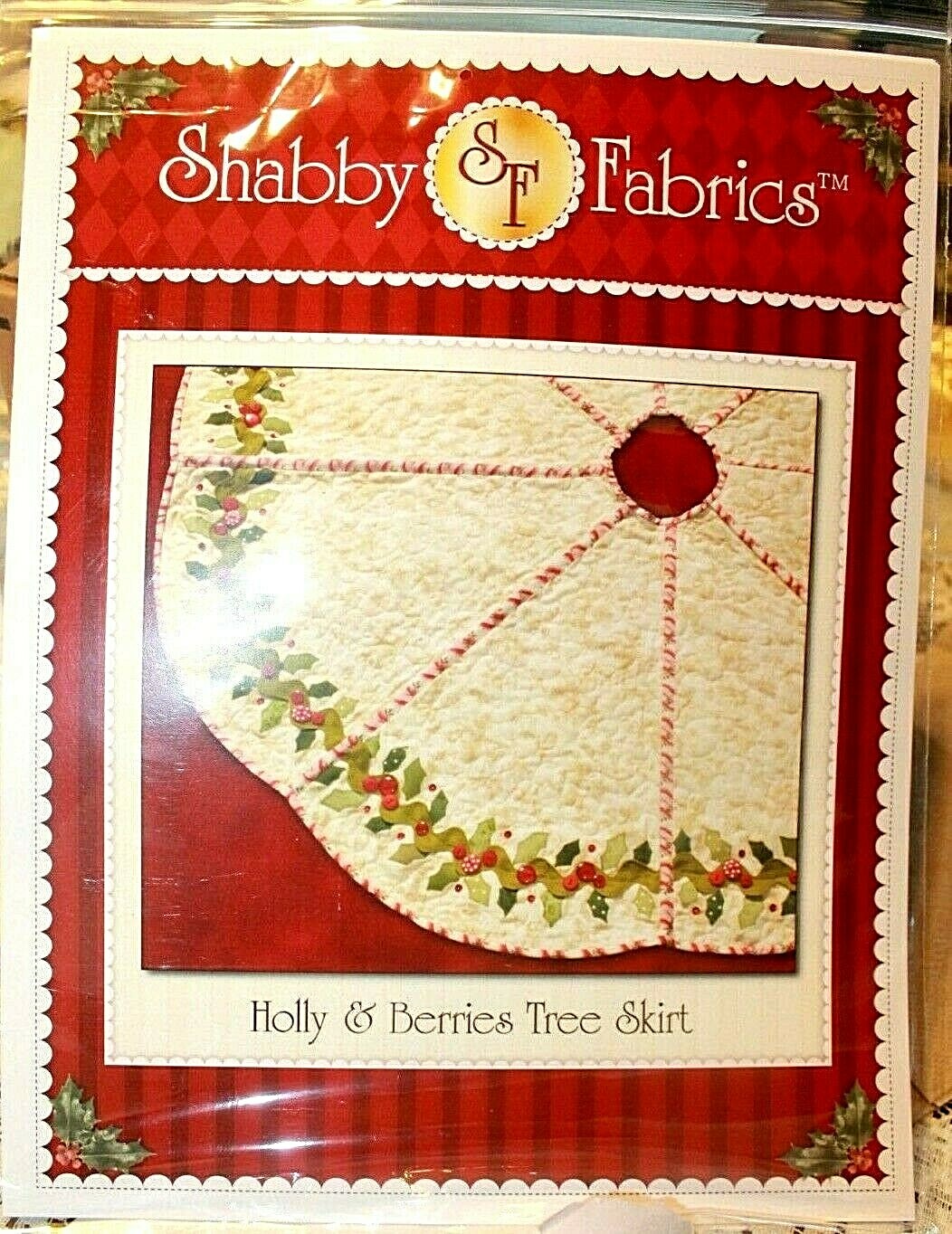 Holly & Berries Tree Skirt Shabby Fabrics Finished size 45 Inches  Diameter