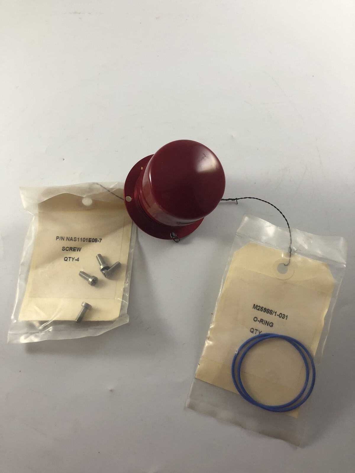 LMTAS PN 5VJ41168-105 VALVE CONTR NO F33657-91-C-0006 SHUTOFF 50105-92018 BX4