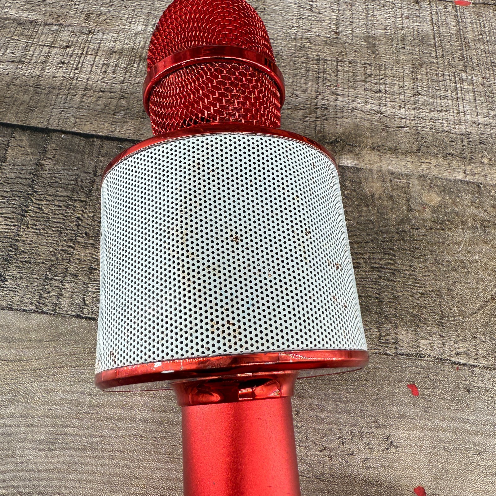 Wireless Bluetooth Karaoke Microphone Works