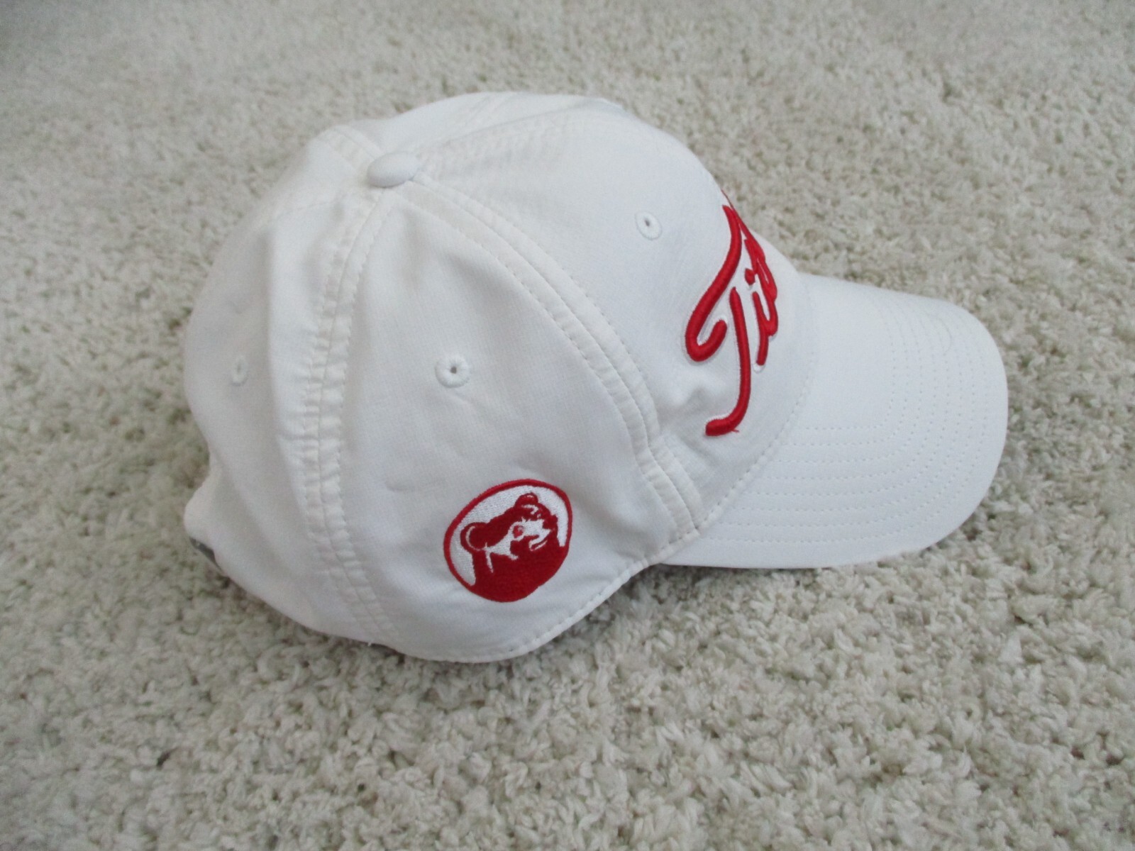 Titleist Golf Hat Adults Cap Red Writing Adjustable Strapback Spell Out Bear Cal