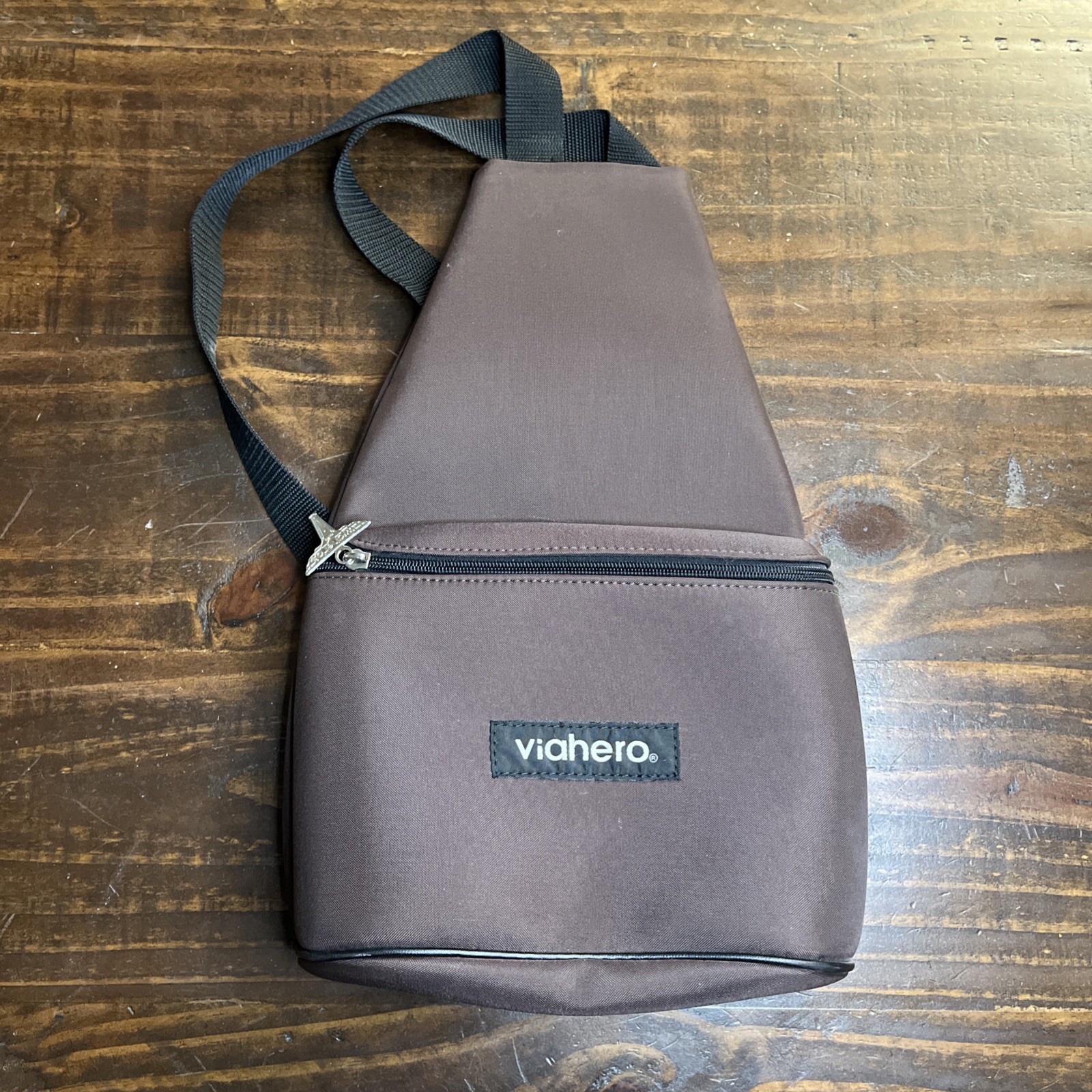 ViaHero Brown sling bag Slim made in paris Rare