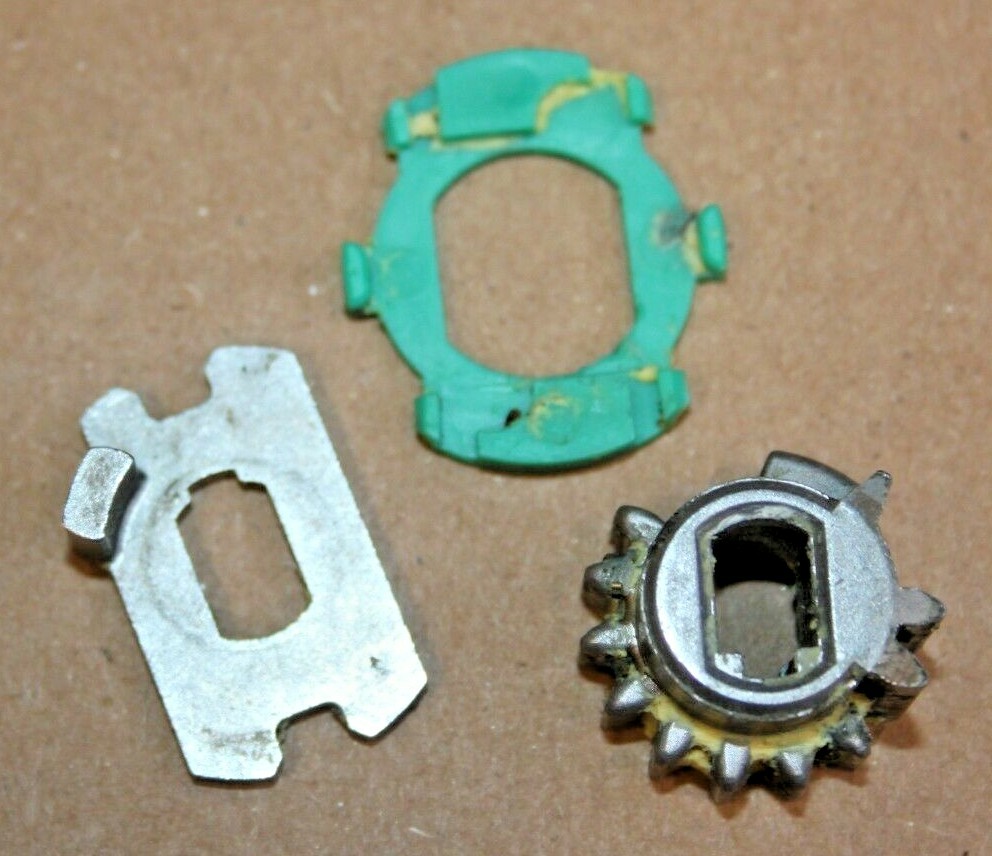 Ford Steering Column Ignition Switch / Lock Actuator cylinder Gear F3TZ-3E717-A