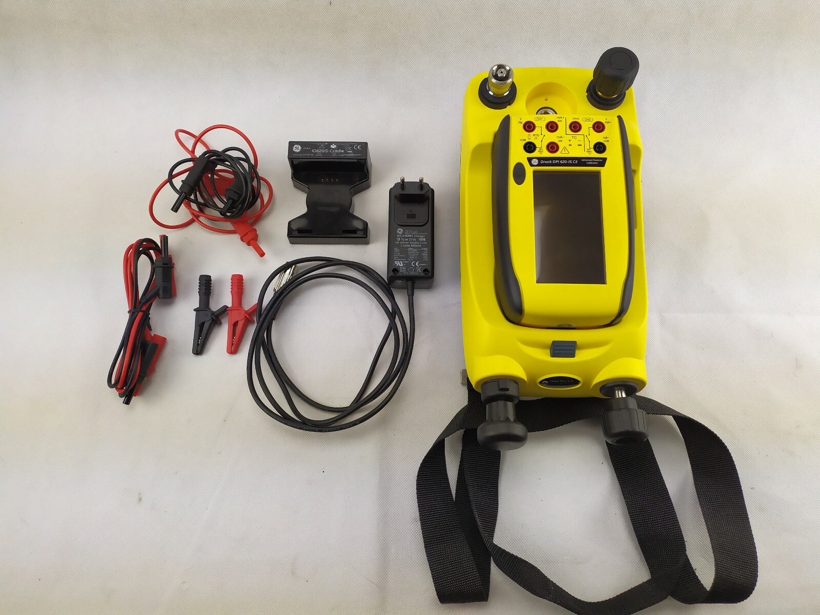GE Druck DPI 620-IS CE Multifunction Calibrator + PV 621-IS Pressure Station