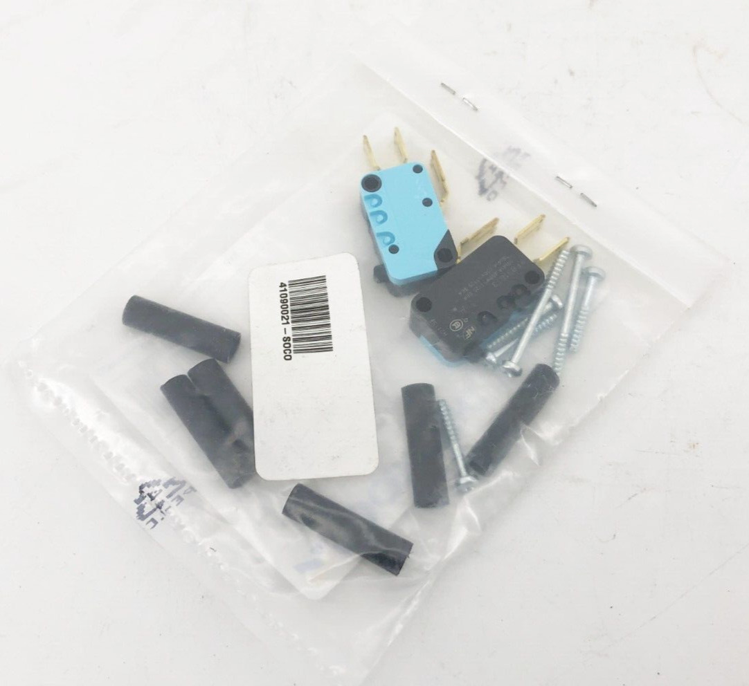 Bag of 2 New Socomec 41090021 Auxiliary Contact EF831613