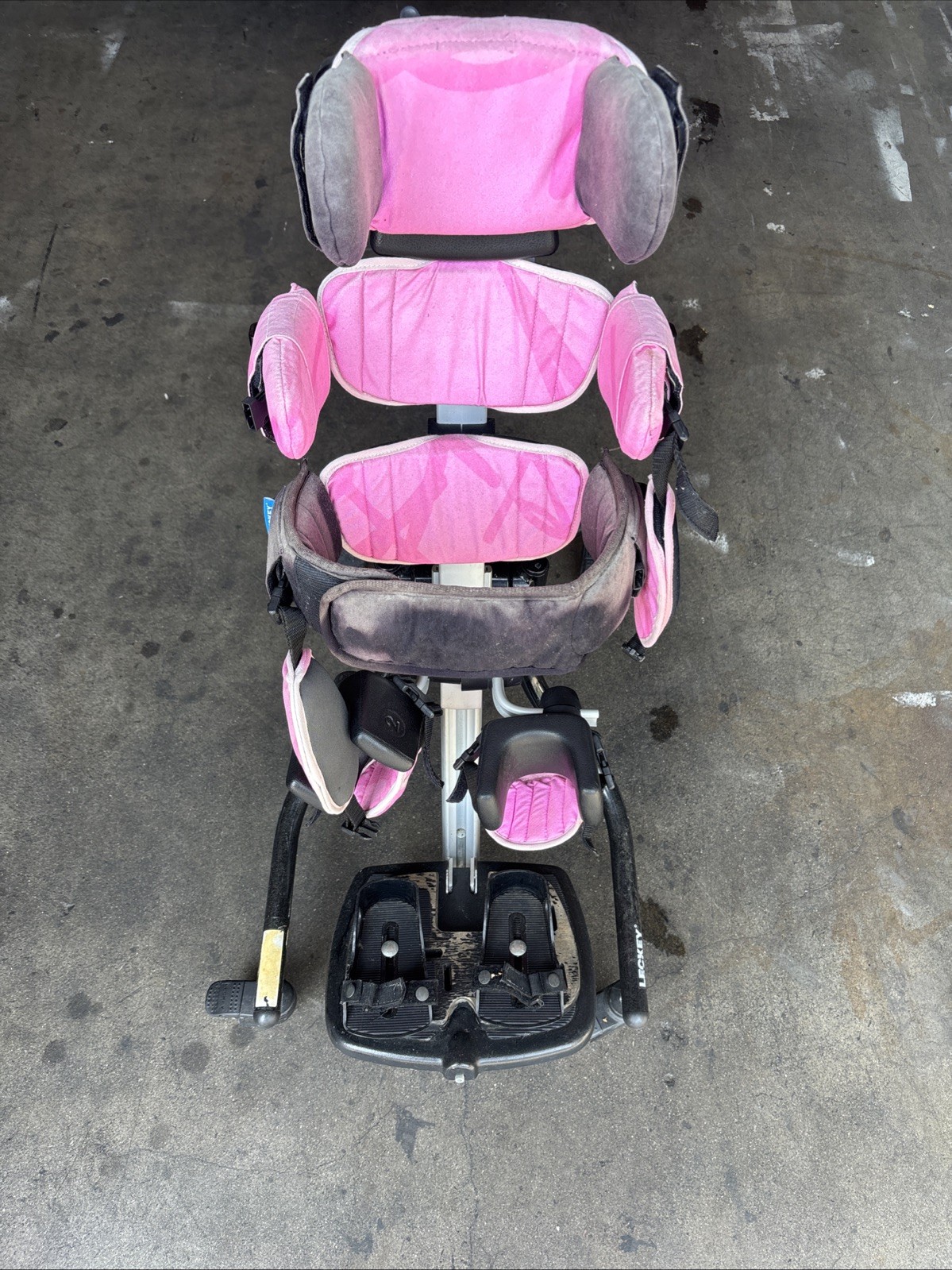 Leckey Squiggles Stander 1 - 118-764 - Pink