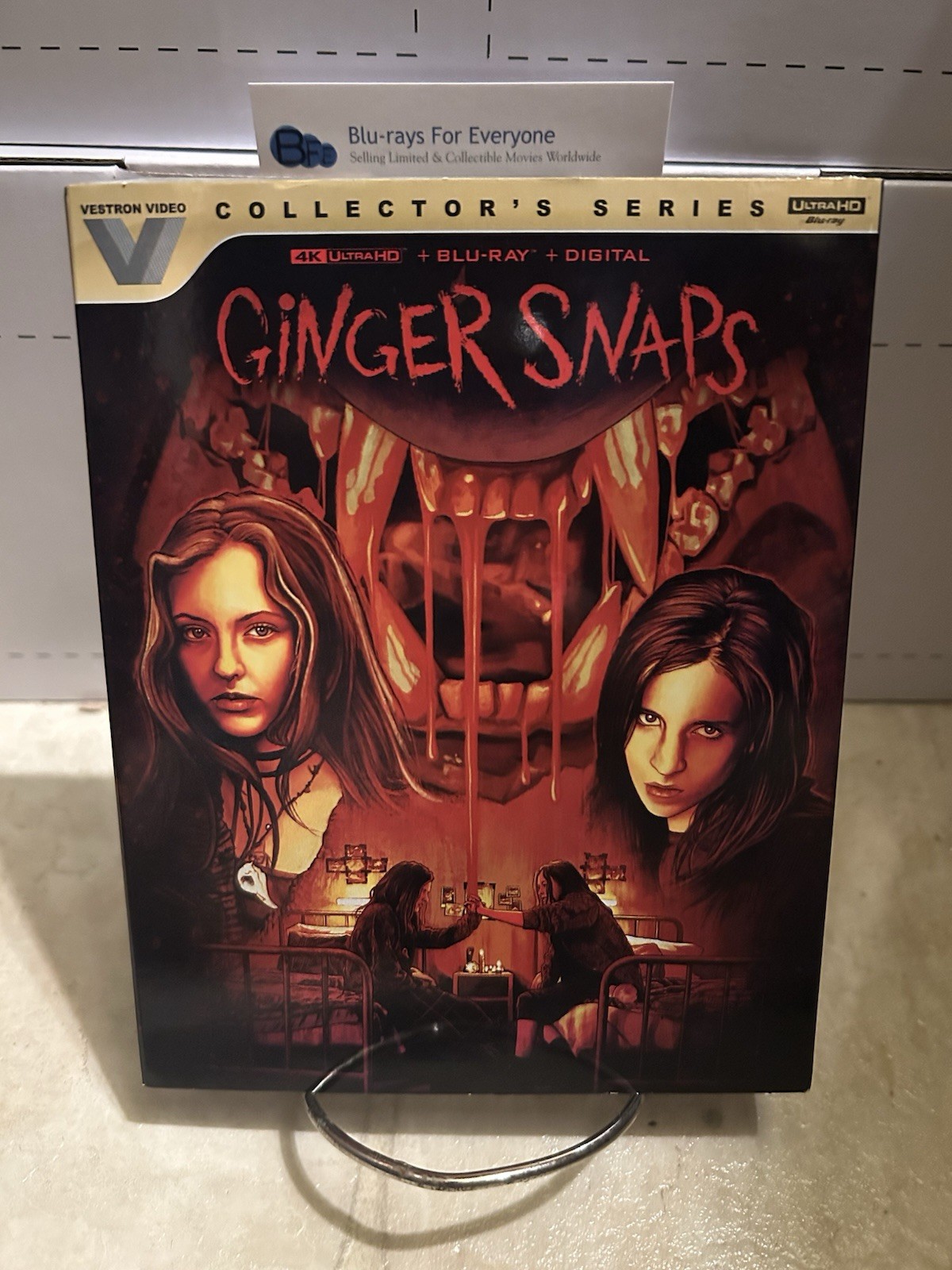Ginger Snaps 4K Vestron Collectors Series #39 Blu-ray + Slip Sleeve Cover [2000]