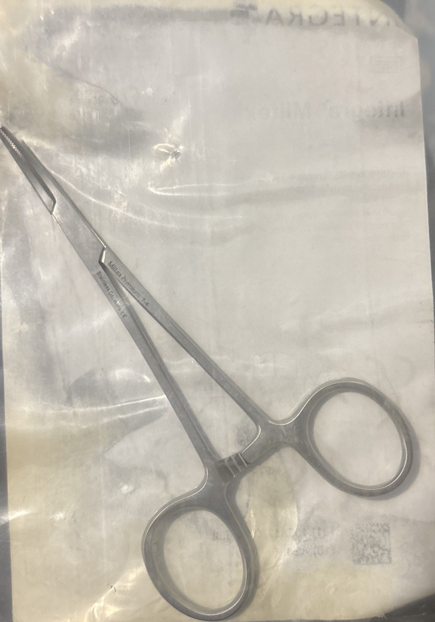 Integra Militex Haisted Mosquito Forceps 4-3/4”, Curved