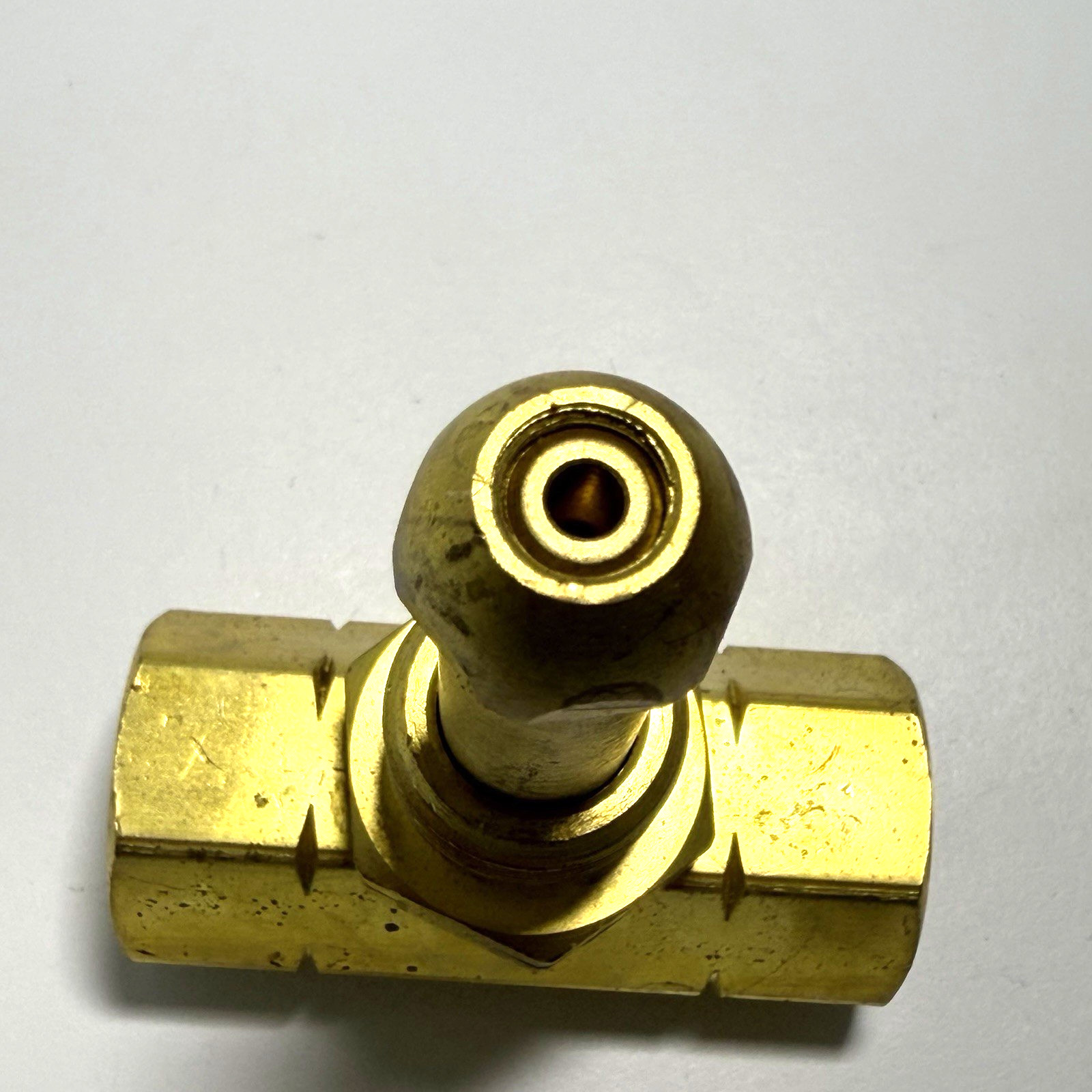 CGA 510 Acetylene Propane Brass Tee Fitting with Check Valve