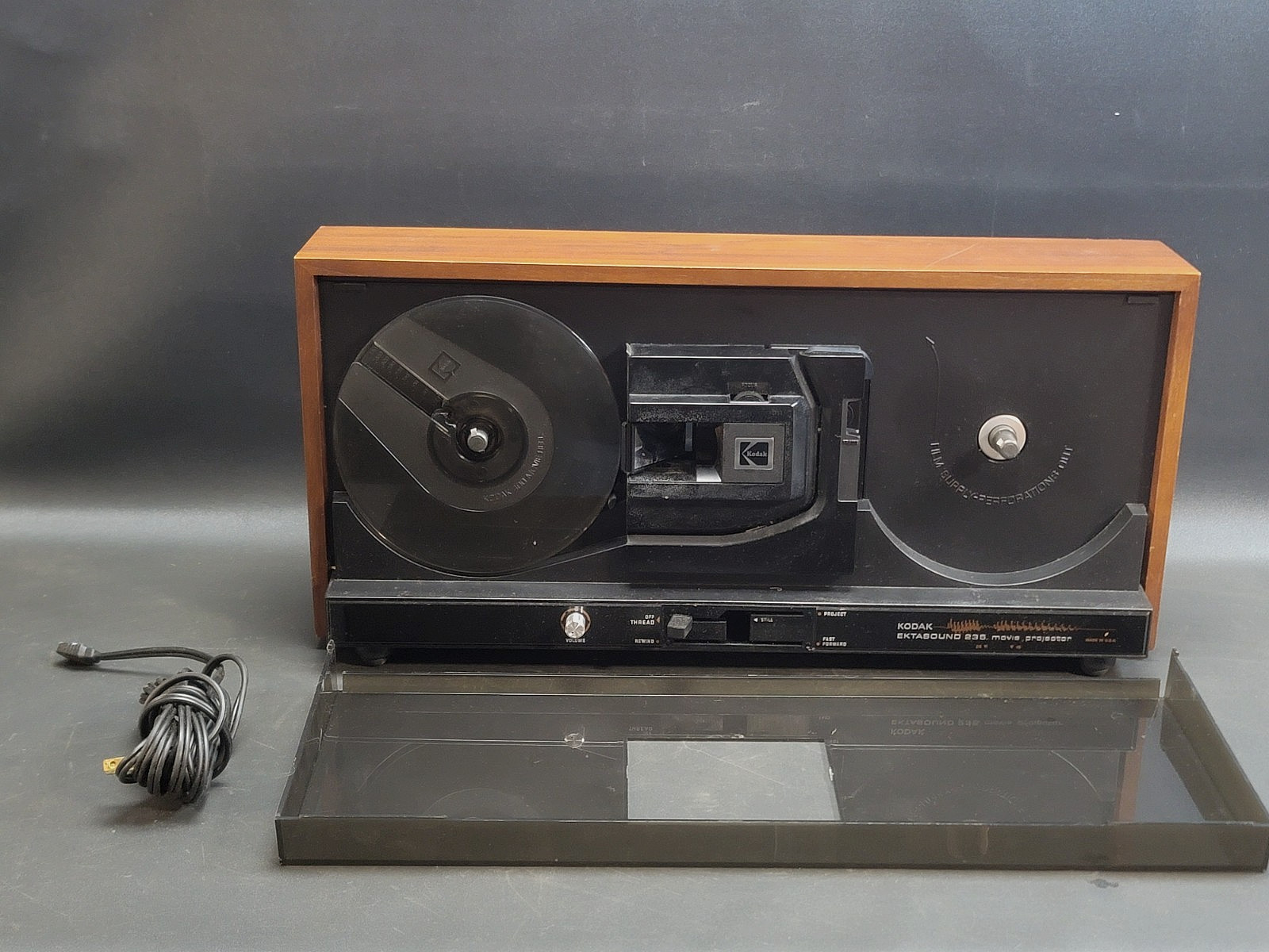 KODAK Movie Projector Ektasound 235