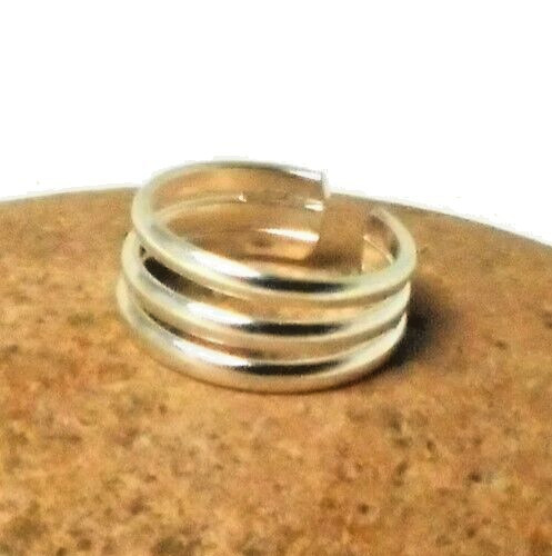 Valentine's Women's Solid 925 SS Fashionable Adjustable Three Stand Toe Ring