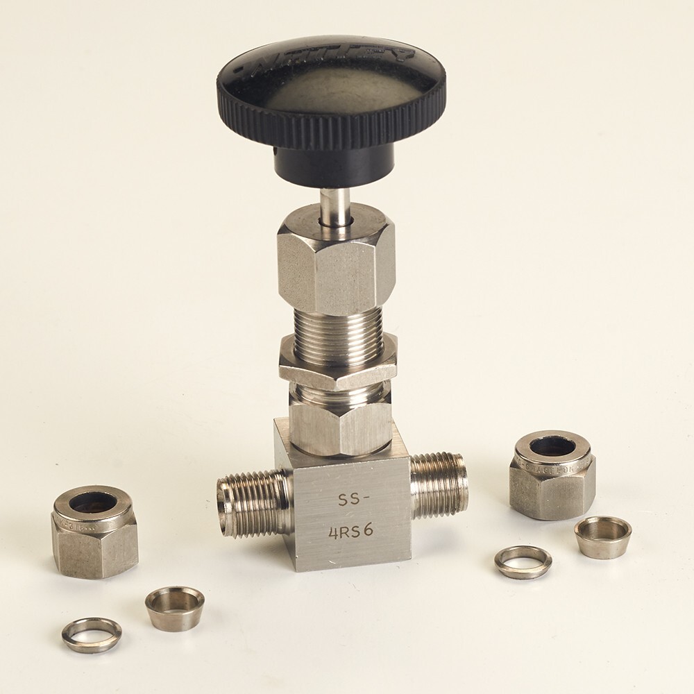 Whitey Swagelok SS-4RS6 Stainless Needle Valve (5000 Psi) 3/8” Tube OD