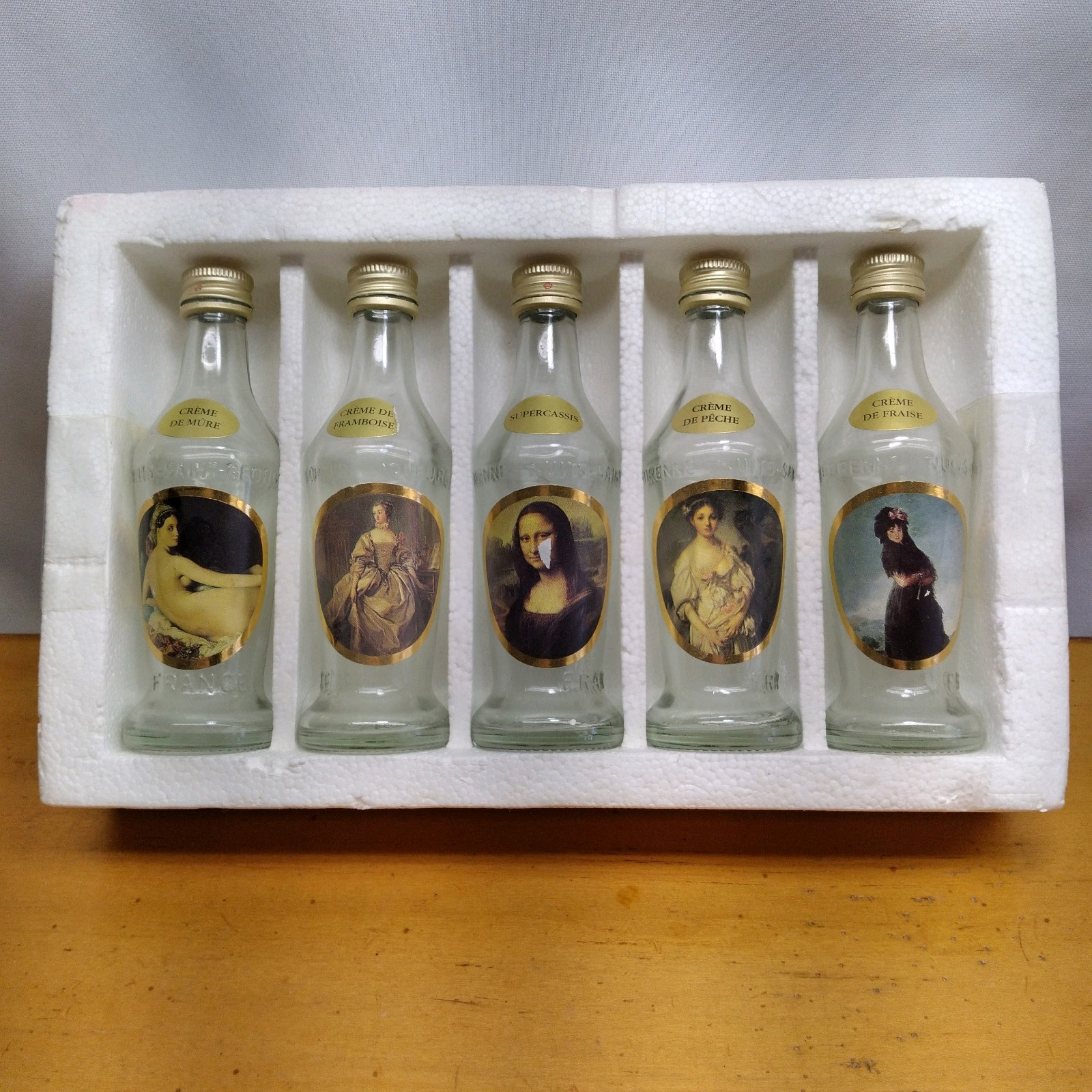 5 Liqueurs Bottles VEDRENNE "LES GRANDES DAMES DU LOUVRE" 50ml Empty