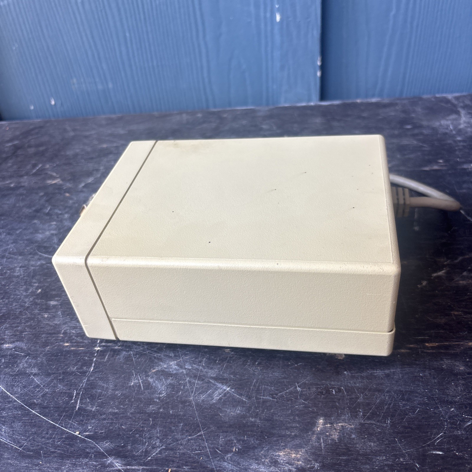 Apple M0130 400K External Disk Drive 3.5" Floppy Disk Drive - Untested As Is