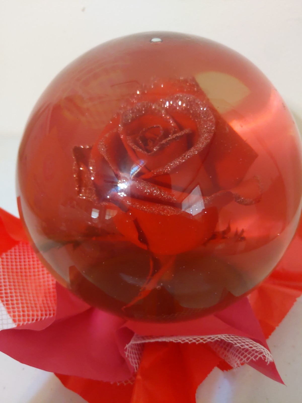 Assorted Rose Globe. Bill Doran. Mexico Red. Fresh Flower