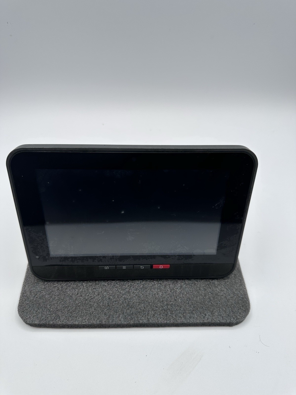 USED - Xfinity Technicolor Intertek TCA203COMG Home Automation Touchscreen