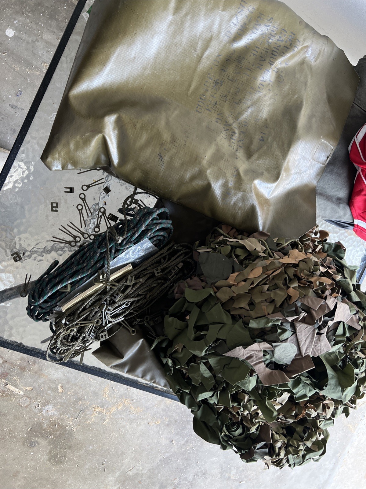 USGI SURPLUS CAMOUFLAGE SCREENING SYSTEM WOODLAND RADAR SCATTERING  CAMO NET