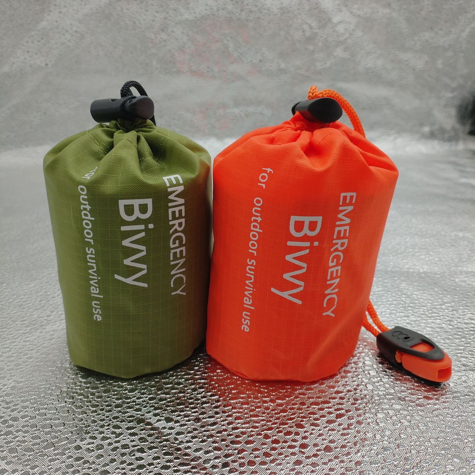 Outdoor PE Aluminum Foil Emergency Sleeping Bag in Orange Lightweight Design