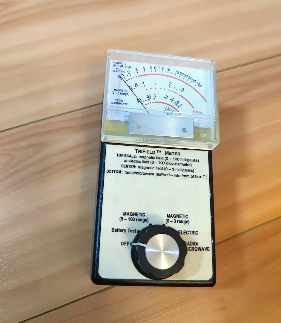 Trifield EMF Meter 100XE Magnetic Electromagnetic Field Tester Paranormal Huntin