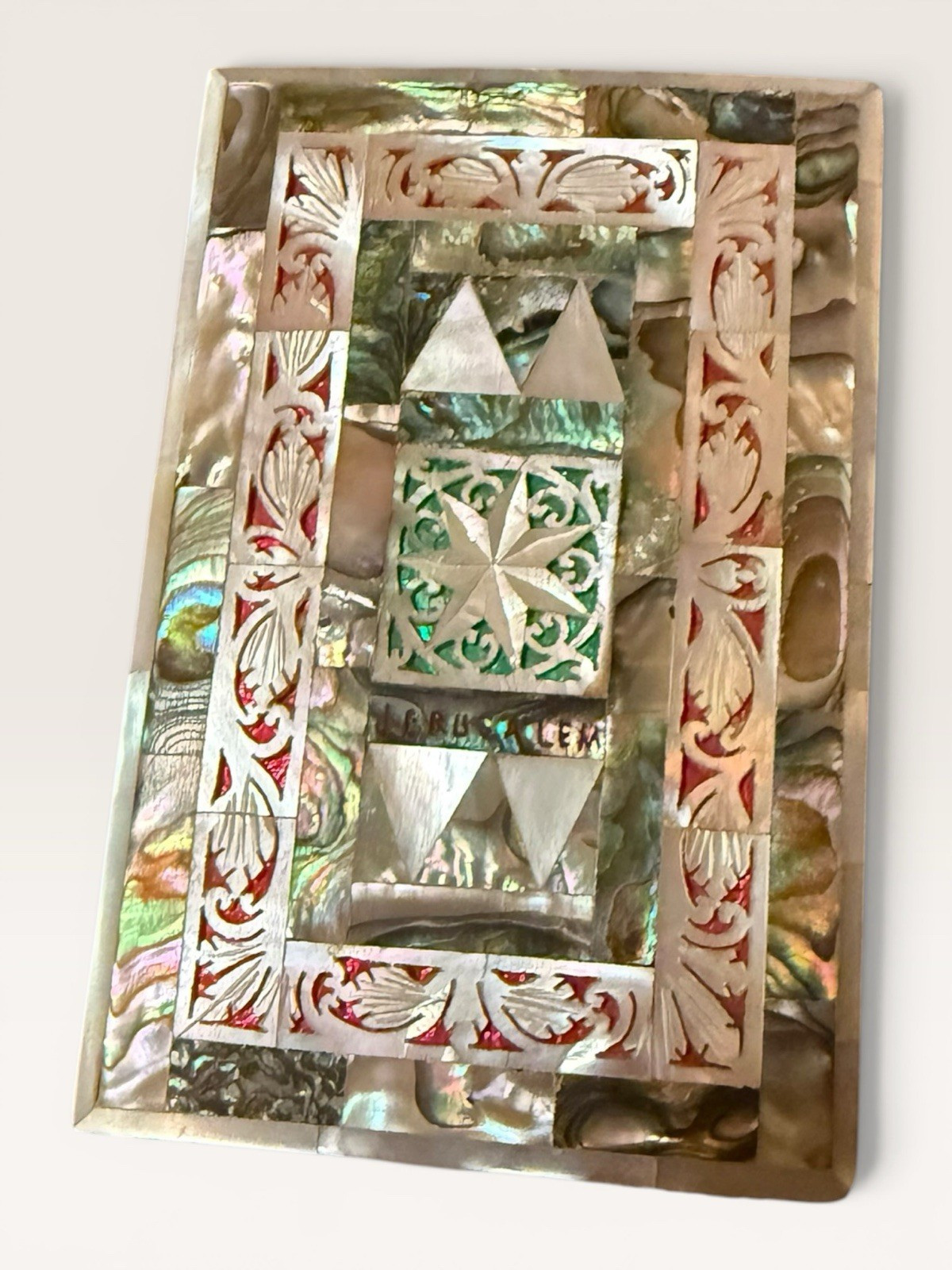 Vintage Mother of Pearl Jerusalem Holy Land Red Letter New Testament Bible Shell