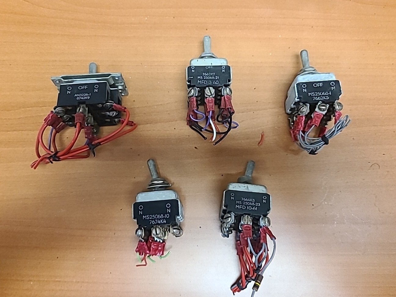 Lot Of 5 2 & 3 Position Micro Switches