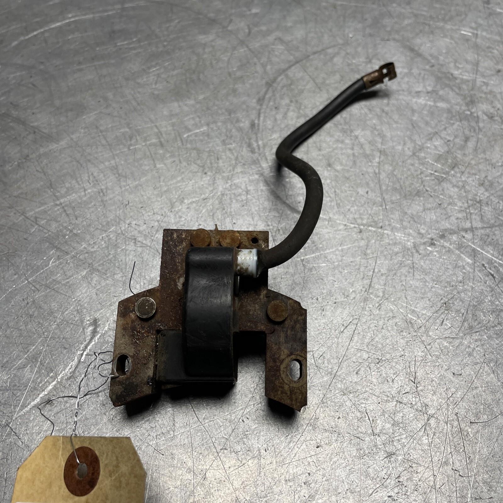 OEM GOOD USED 4HP BRIGGS HORIZONTAL 061102-9405-58 MAG STYLE COIL 591420
