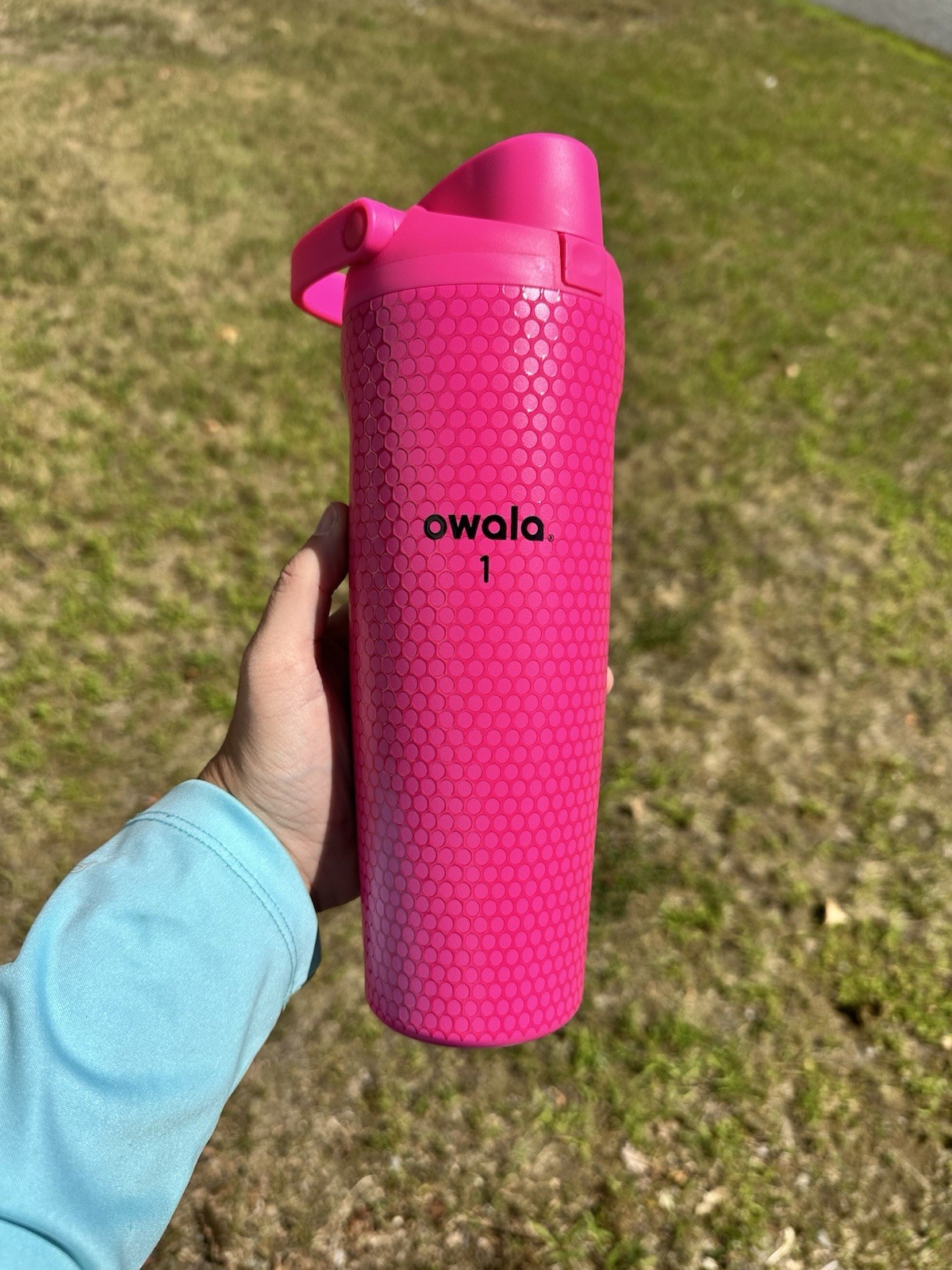 Owala FreeSip Sway Golf Travel Tumble: Early Birdie (hot pink)