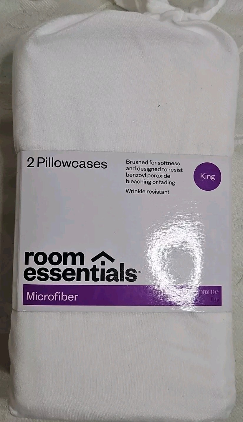 Room Essentials King Size Microfiber White Pillowcase 2 Piece Set