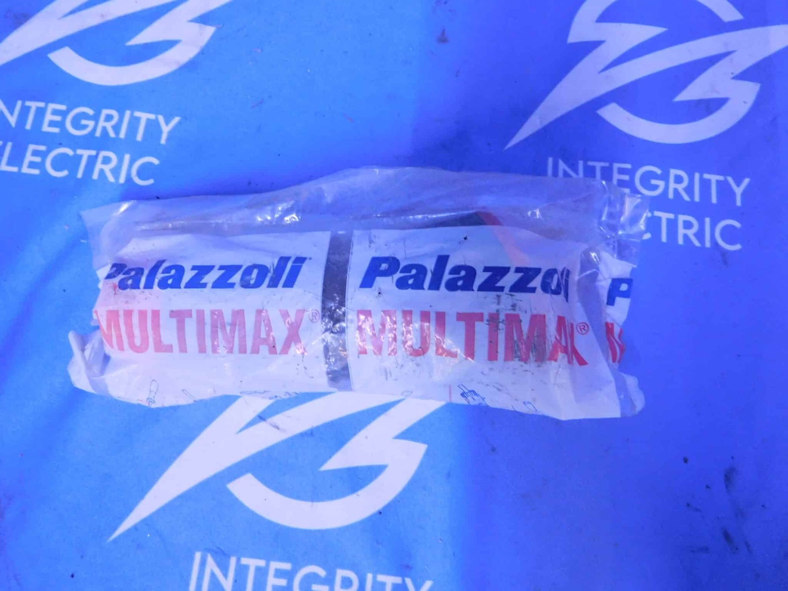 NEW PALAZZOLI MULTIMAX MOBILE SOCKET/CONNECTOR W/QUICK MOUNTING 720236 32A-6H 38