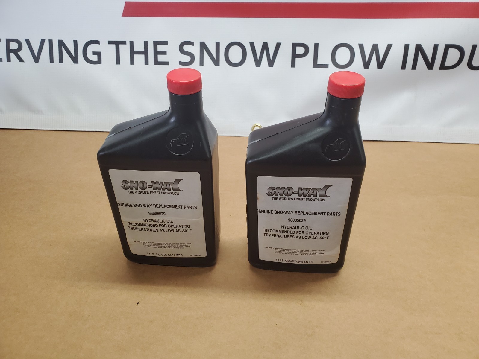*2 Quarts* Genuine OEM Sno-way Snow Plow Oil Hydraulic Fluid/Oil -50° F 96005029