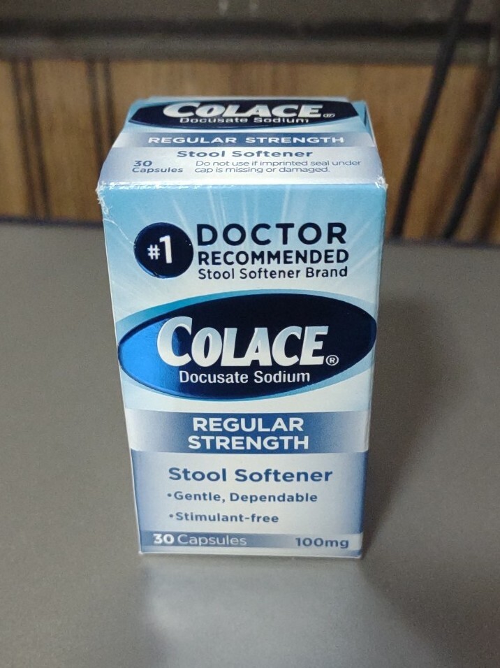 Colace REGULAR STRENGTH 100mg Stool Softener 30 capsules 12/2024