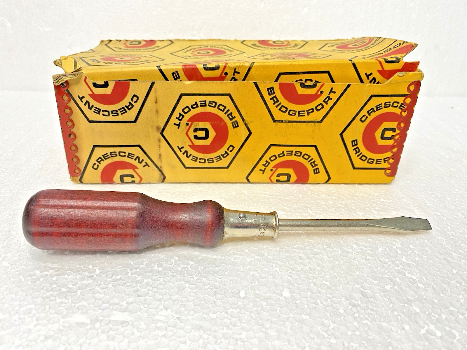 NOS Vintage Bridgeport 3" Master Mechanic No 9 Wooden Handle Screwdriver NEW