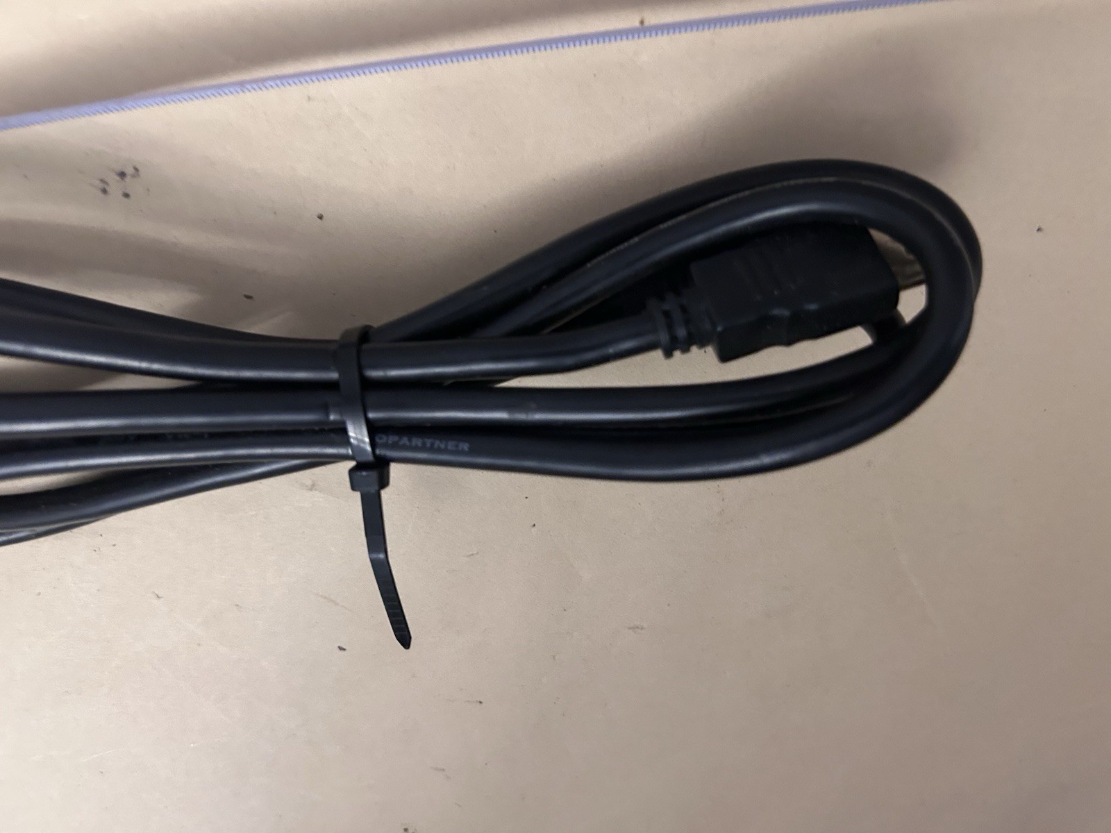 Black Copartner HDMI Cord untested