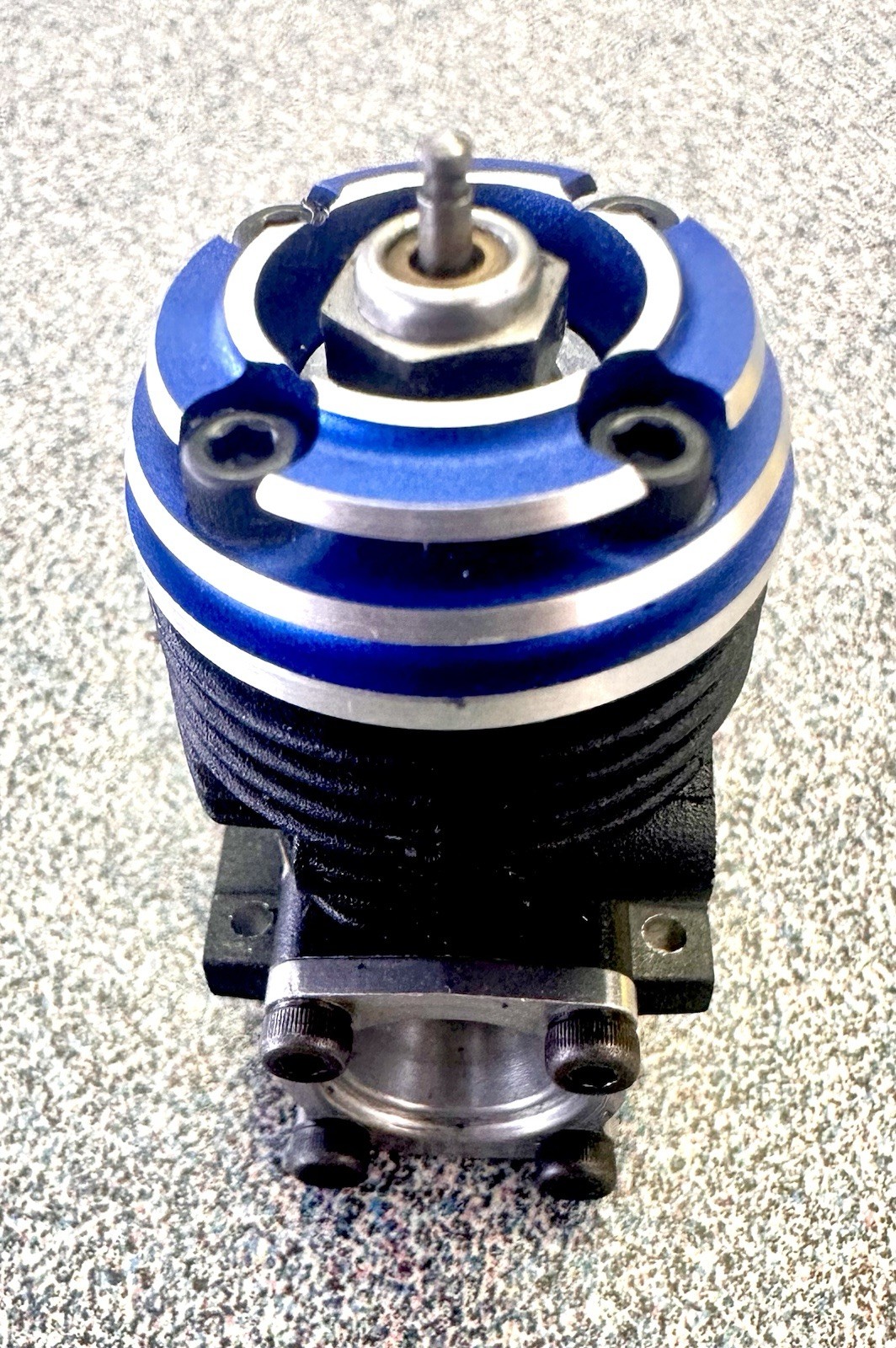 Doug Galbreath Picco P-Zero .085cc Control Line Speed Engine – New / Never Run