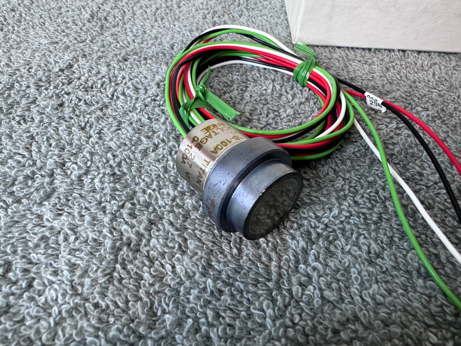 Kulite Semiconductor IPT-18T-750-100A Pressure Transducer