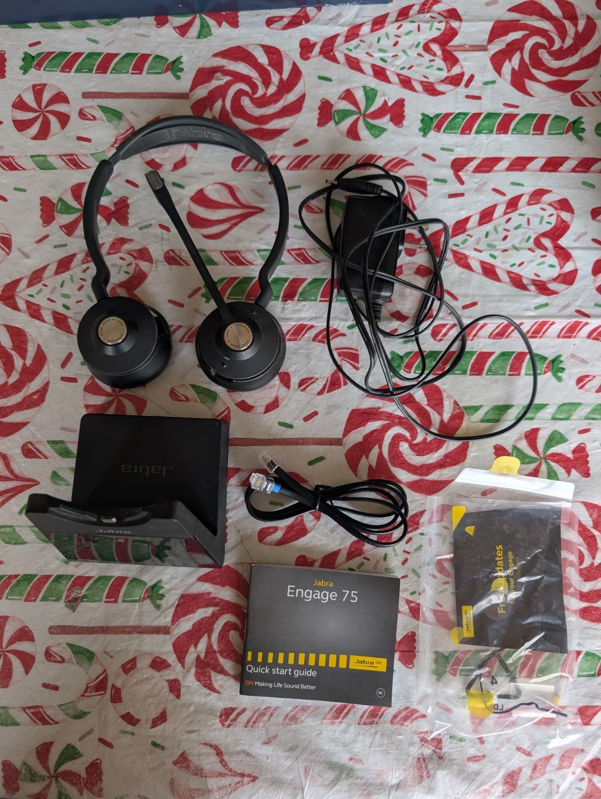 JABRA 9559-583-125 - Engage 75 - Stereo Wireless DECT On-Ear Headset - Used