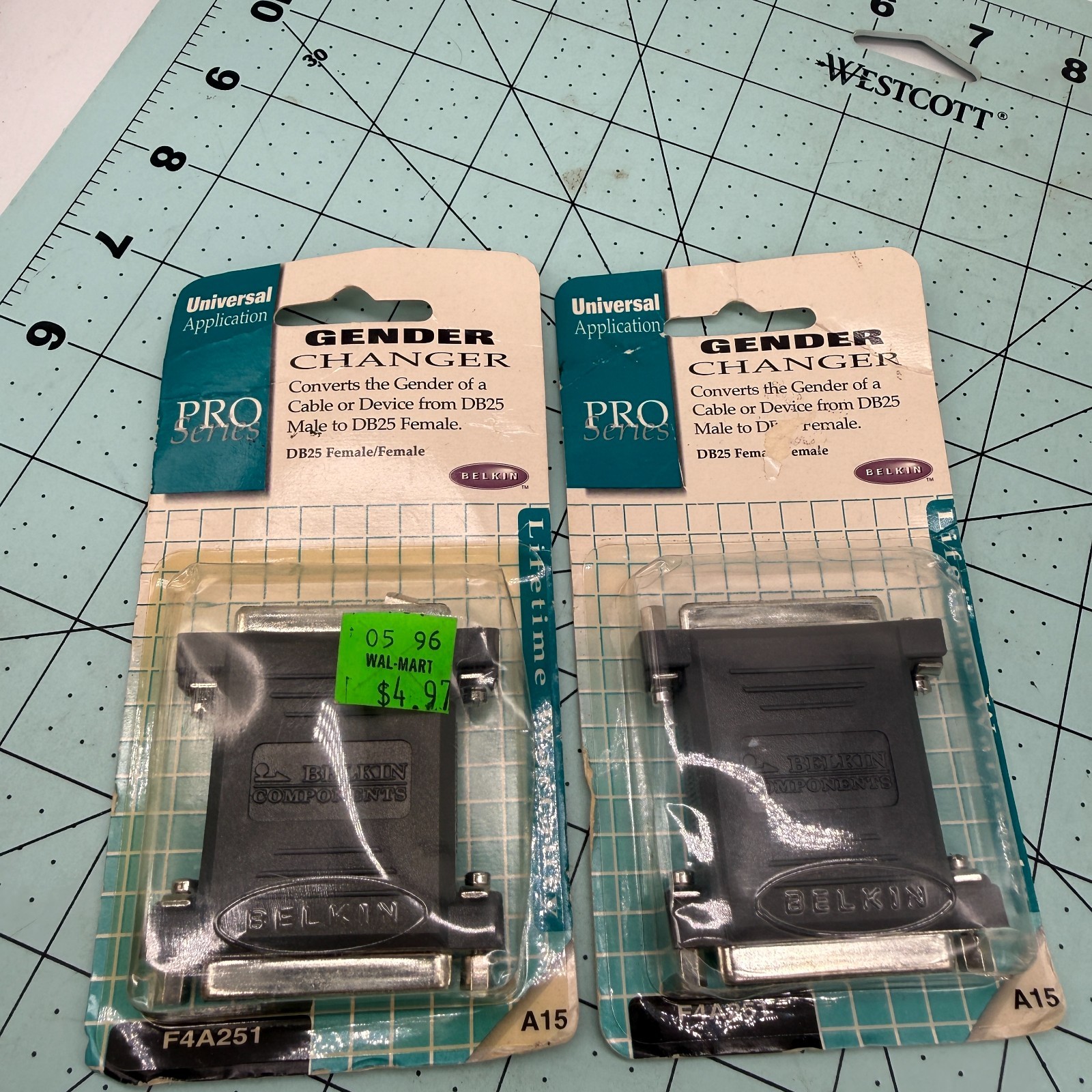 2 x BELKIN F4A251 / F4A251 (NEW IN BOX)