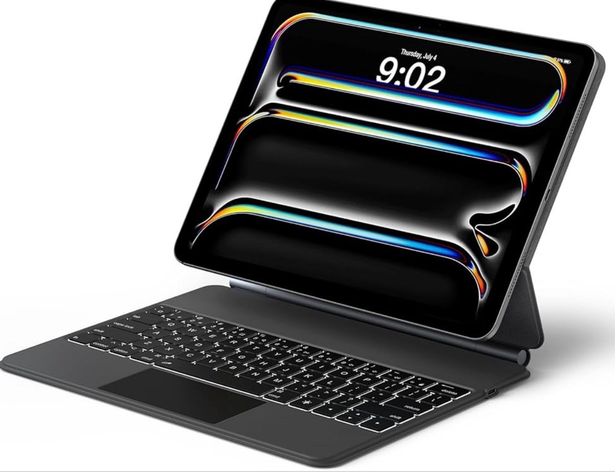 iPad Pro 13-inch (M4 2024 / M5 2025), Magic-Style Magnetic Keyboard Case