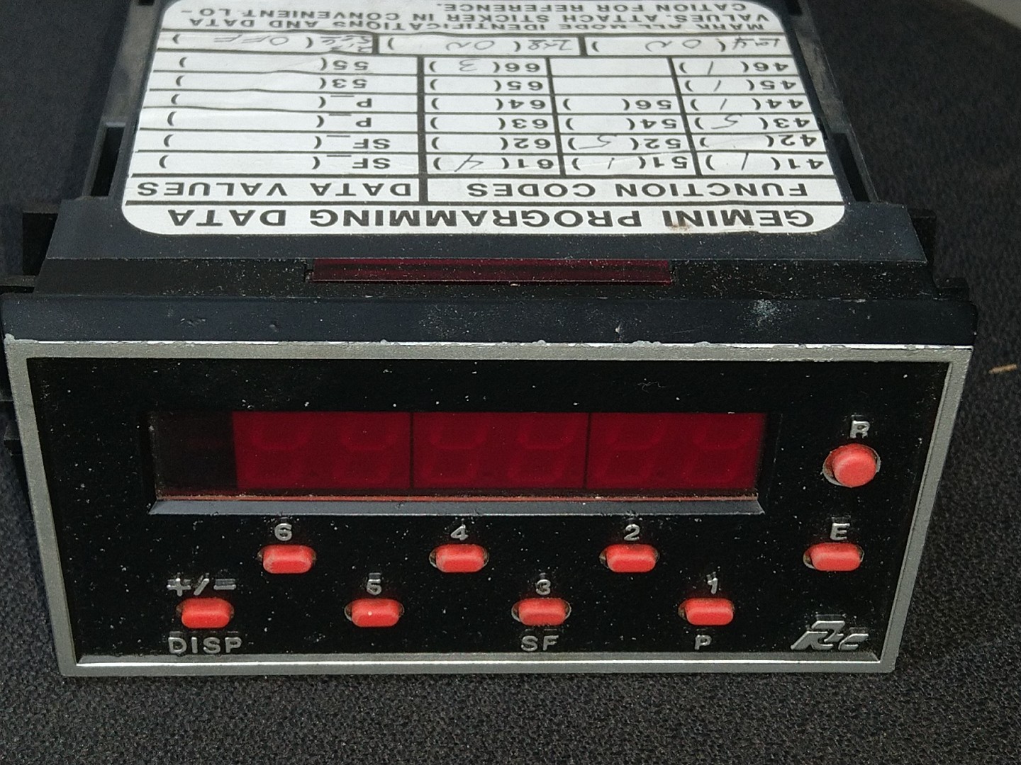 Gem 1 Red Lion GEM10061 6 Digit Digital Counter 115/230vac; 11-14vdc no TBB