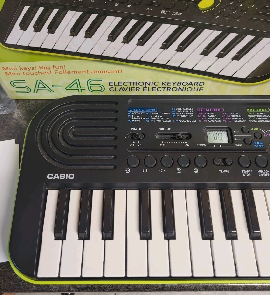 Casio Mini Electronic Keyboard SA-46 32 Keys In Box With Instructions WORKS