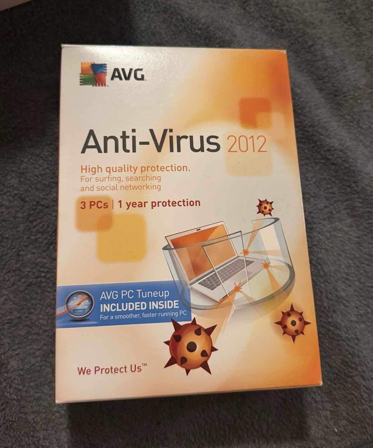 AVG Anti-Virus 2012 Antivirus Software CD for Windows 7/Vista/XP 3 PCs 1 Year
