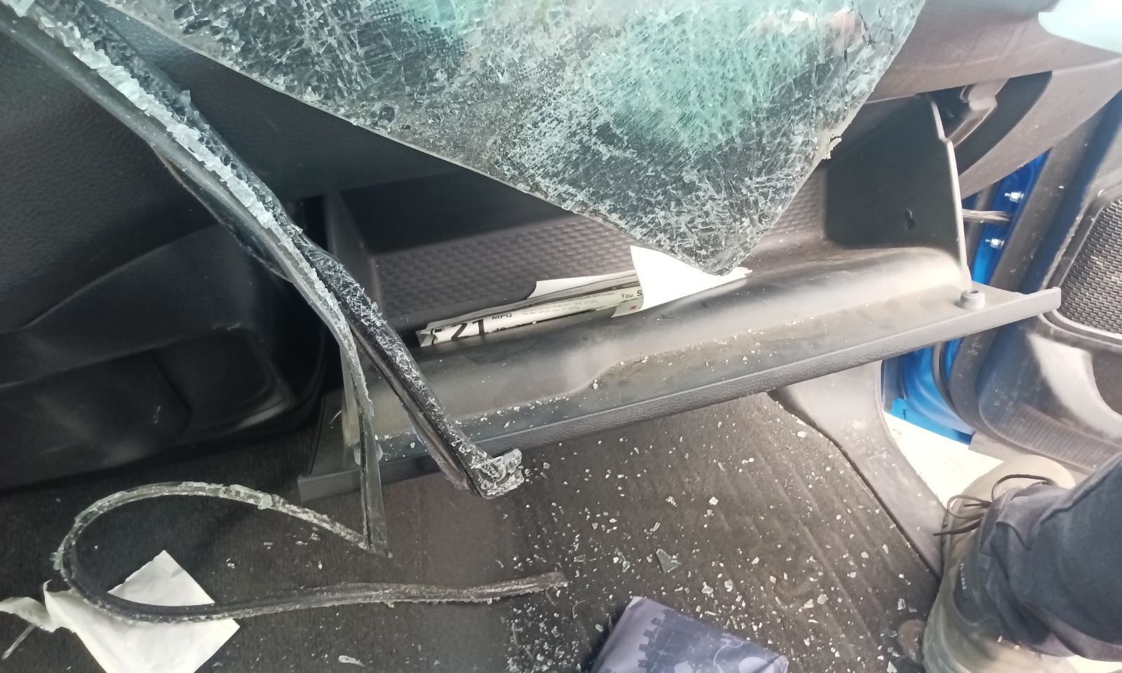 TDODR1500 2021 Glove Box 806357