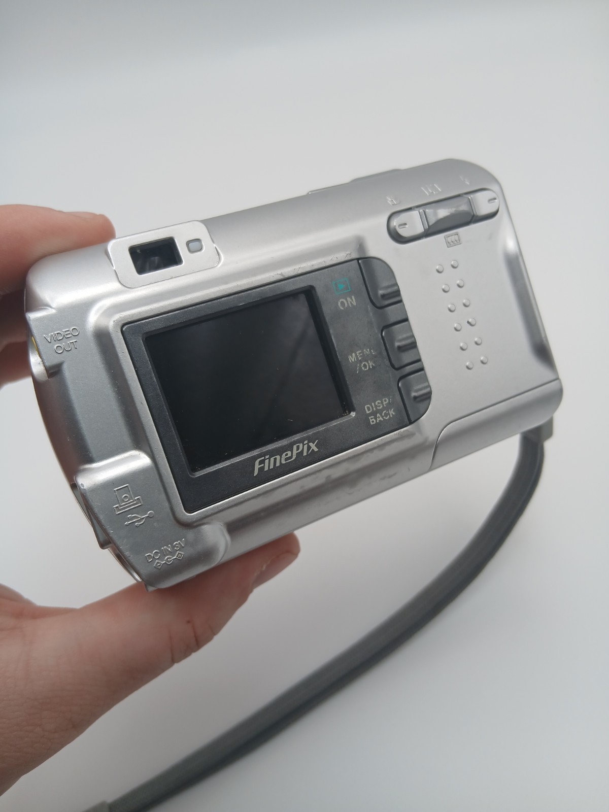 Fujifilm FinePix A340 Digital Camera Compact 3x Optical Zoom Working Camera