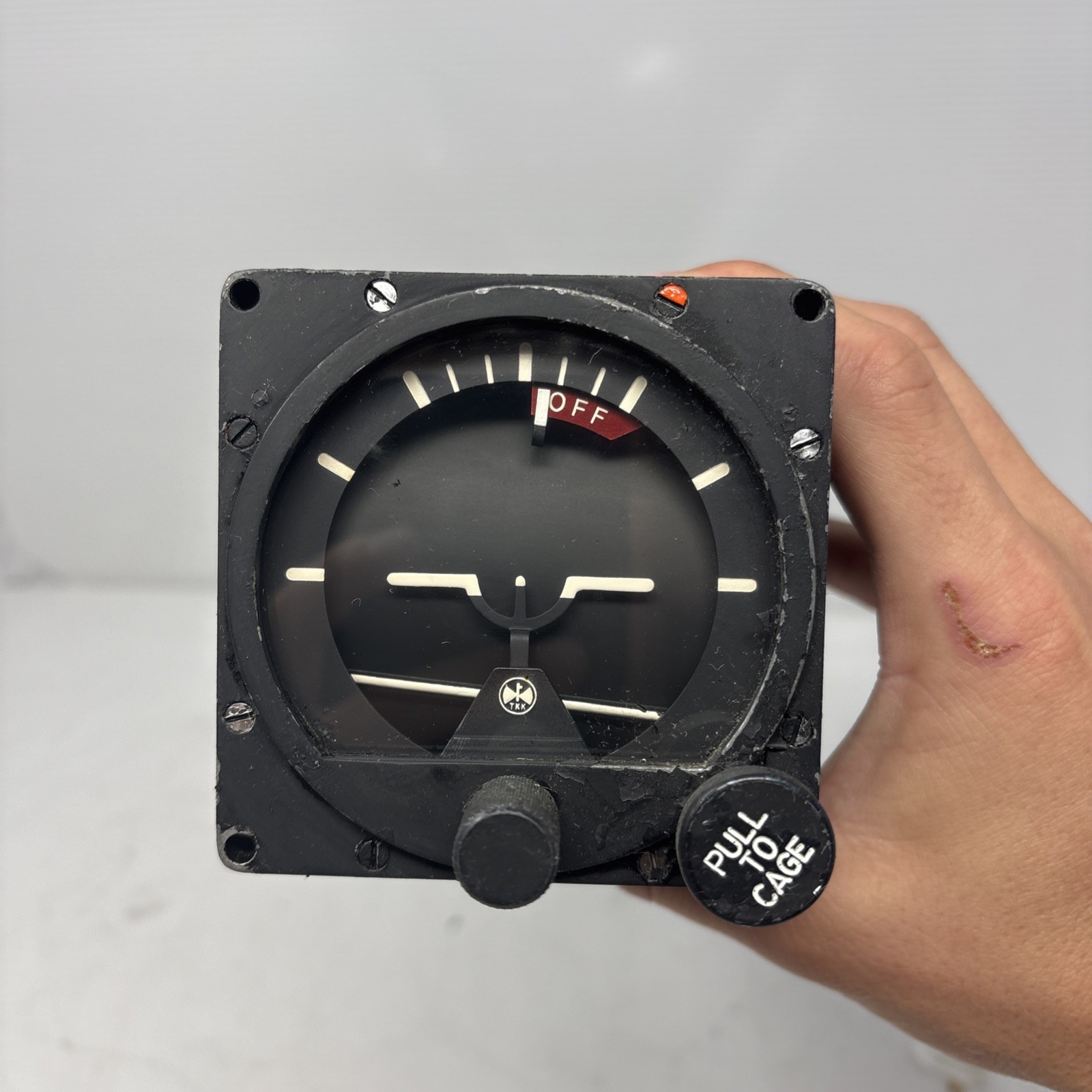 Tokyo Aircraft Instrument HE-2 Gyro Horizon Attitude Indicator 115V 3-Phase