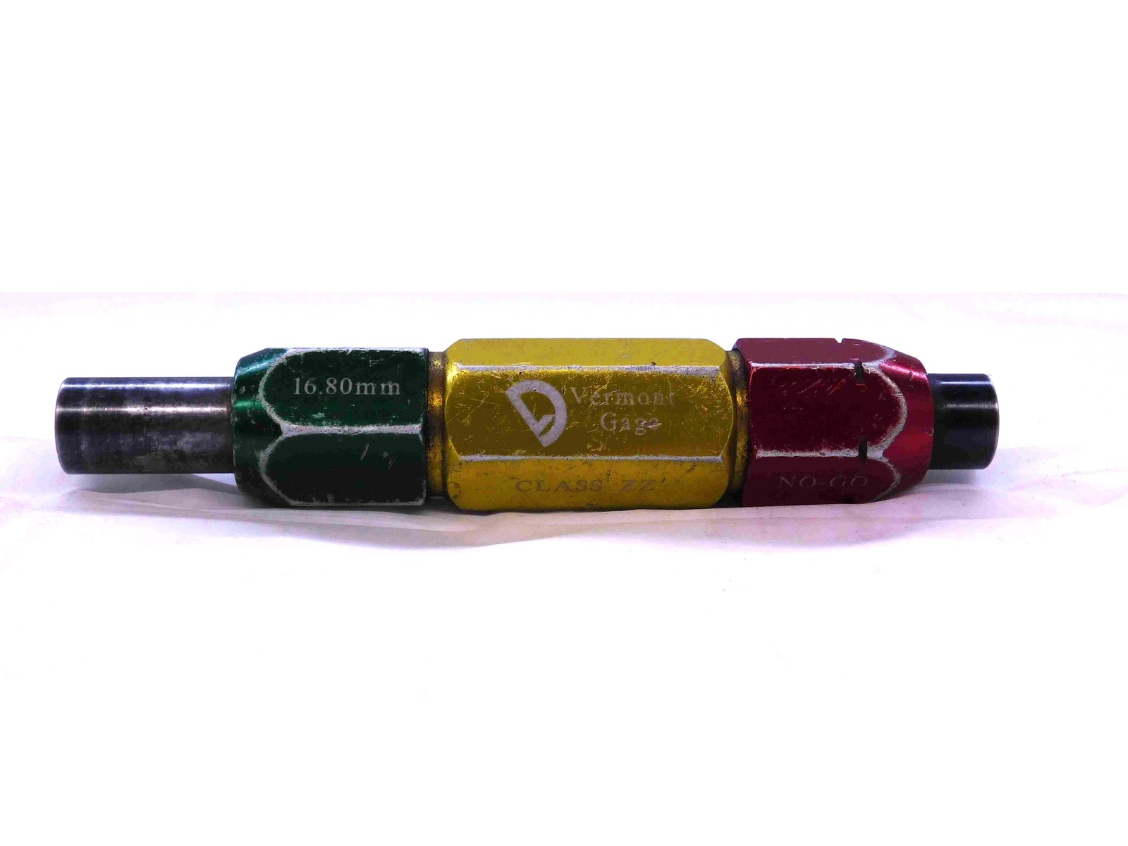 16.800 & 17.200 CL ZZ mm PIN PLUG GAGE GO NOGO 17.000 -.200 17 .6614 16.80 17.20