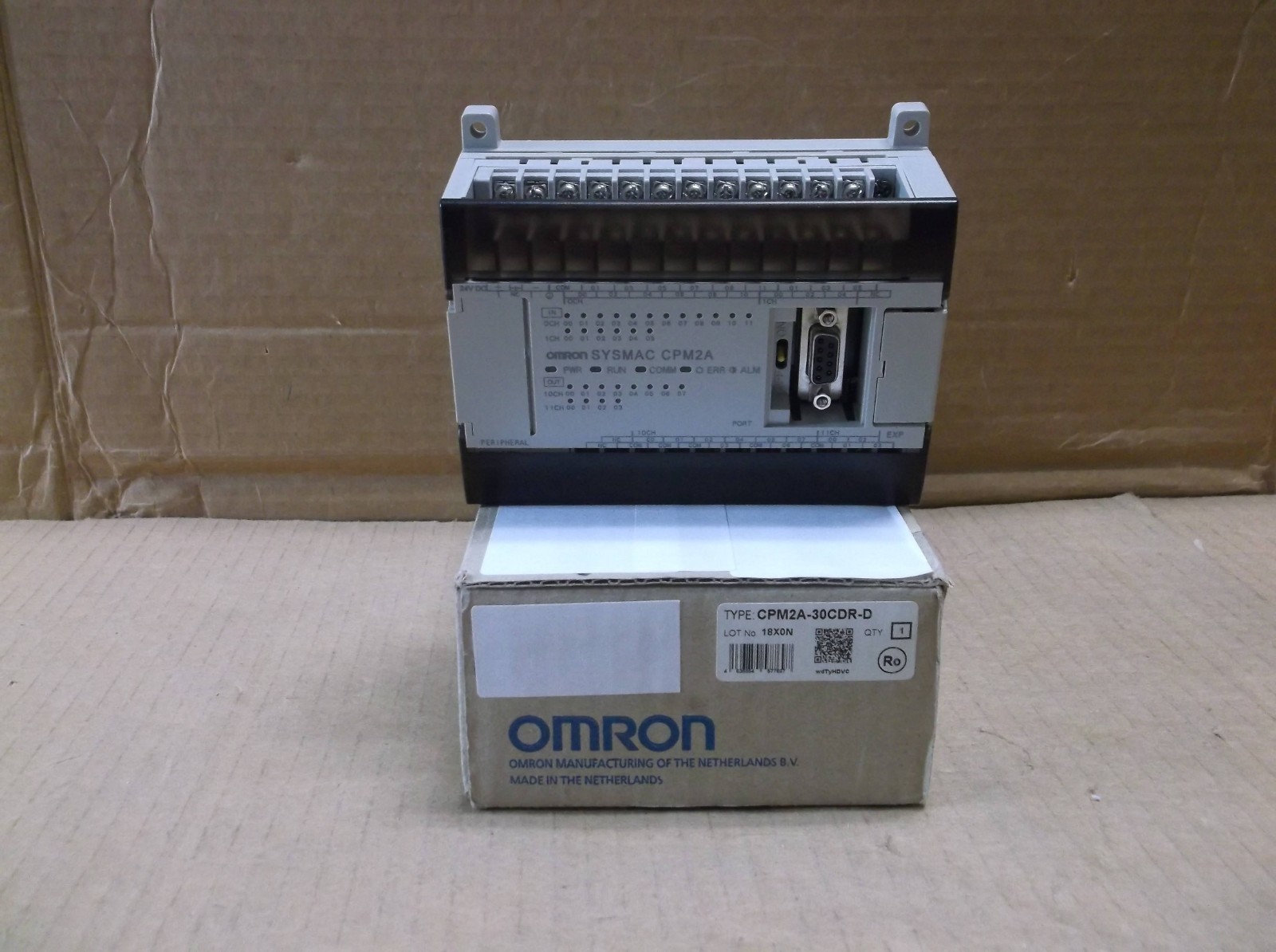 Omron CPM2A-30CDR-D Programmable Controller Module Automation New in box
