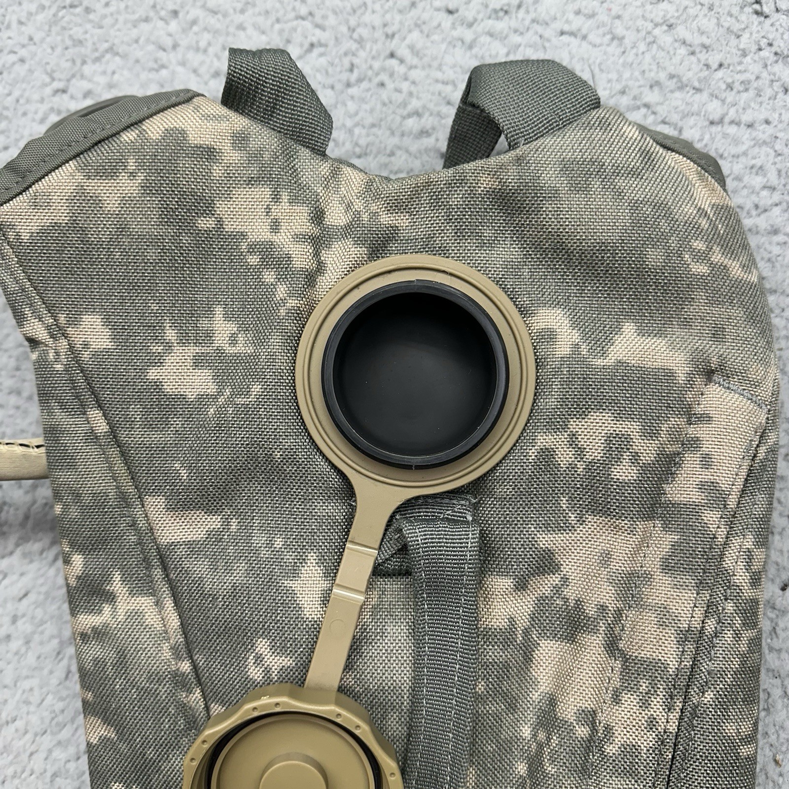 CamelBak Maximum Gear Army Camo ThermoBak Hydration System w/ 100oz 3.0L Bladder