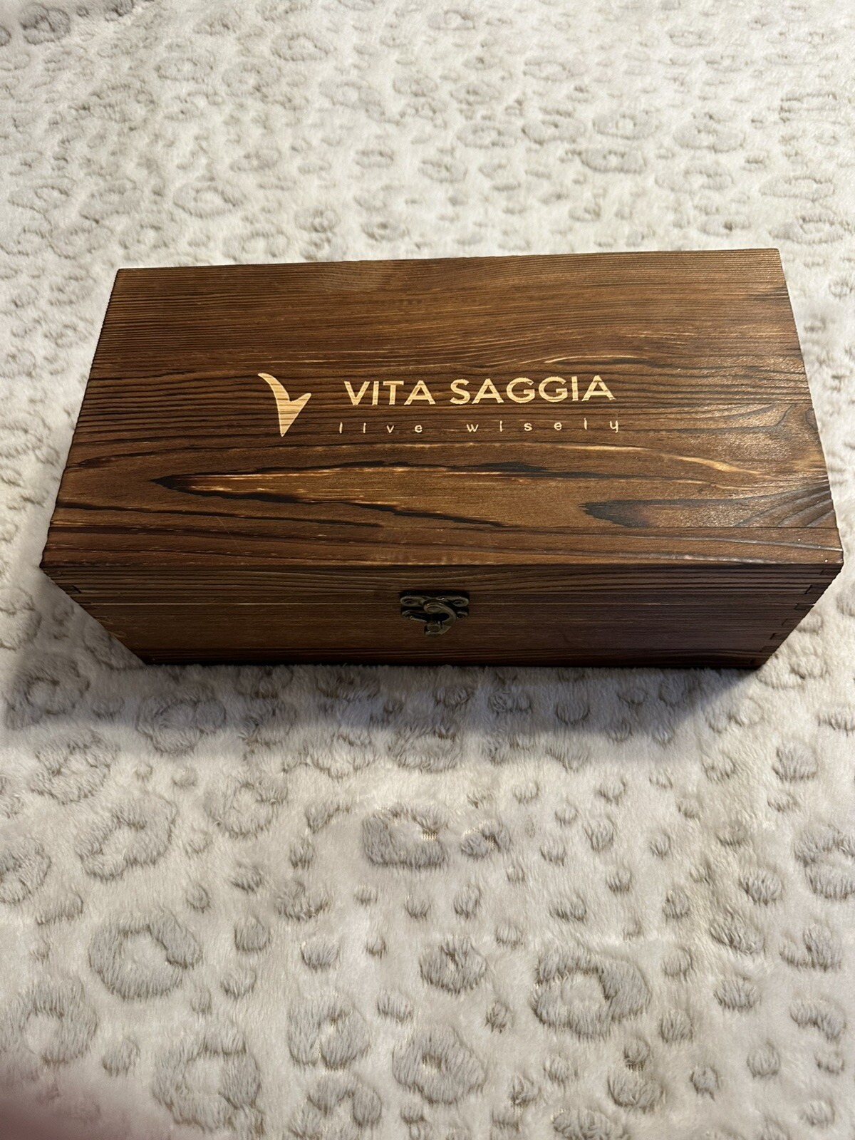 Vita Saggia Whiskey Glass Set of 2, Gift Set In Wooden Box, 9 Whiskey stones