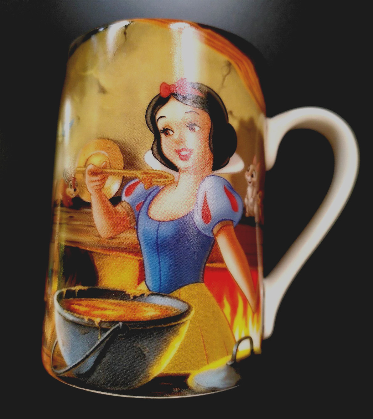 Disney Store 2012 Snow White Mug Brand New