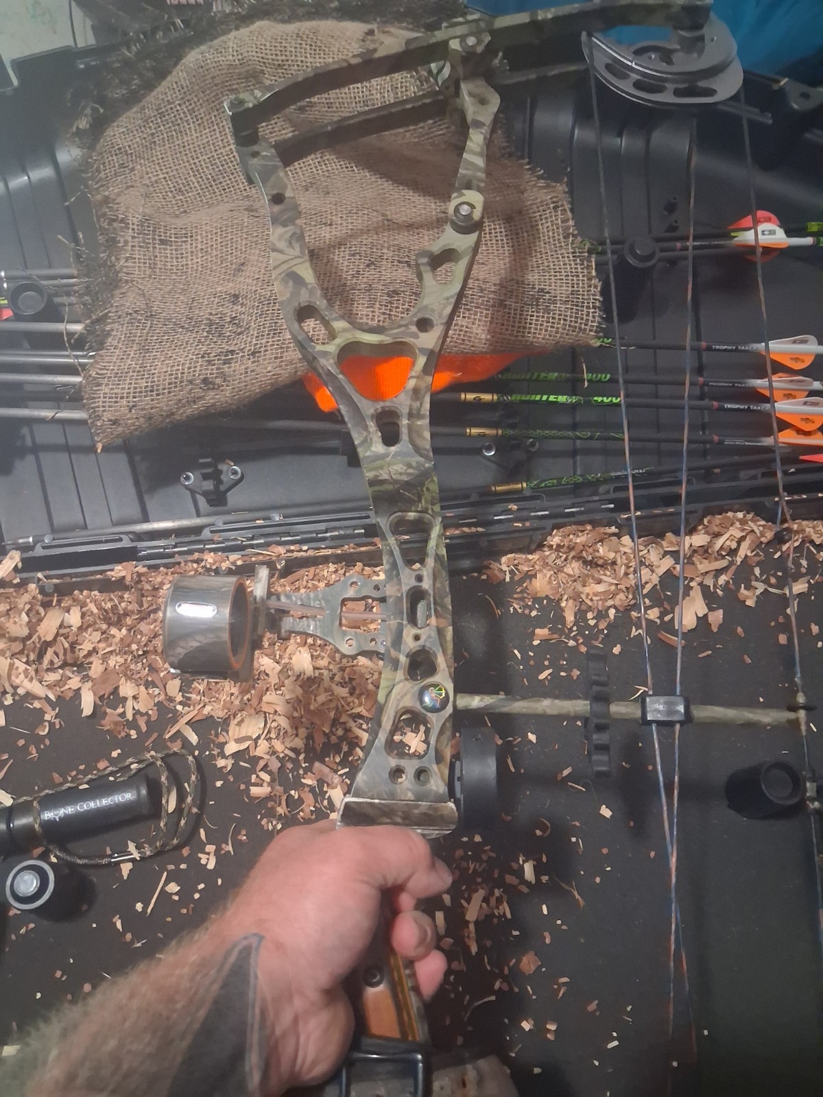 Bowtech Right Hand Camo Compound Bow 60lb 28in Draw 31in Aluminum